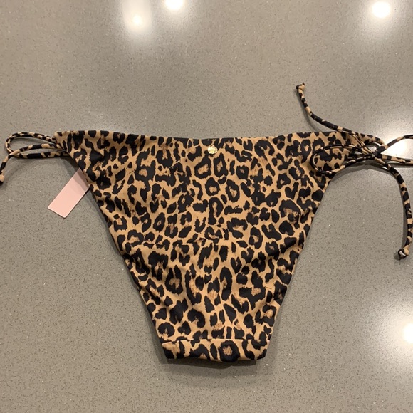 NEW with tags Victoria’s Secret leopard bikini bottom - Picture 5 of 6